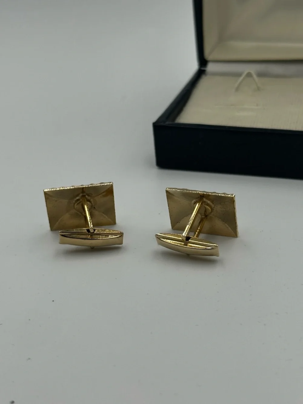 Sakowitz of Houston Goldtone Satin Finish Cufflinks